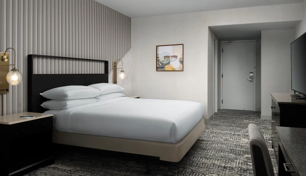 accessible hotel room at hotel fera in anaheim, ca